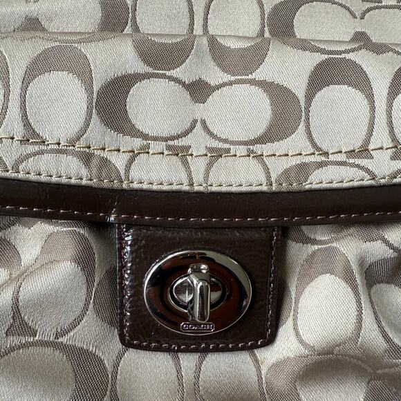 Coach Penelope Convertible Signature Sateen Brown Khaki Hobo Bag Purse F19232 - Picture 11 of 14